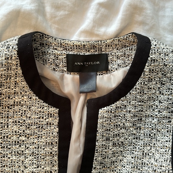 Ann Taylor business wear tweed jacket - Picture 2 of 4